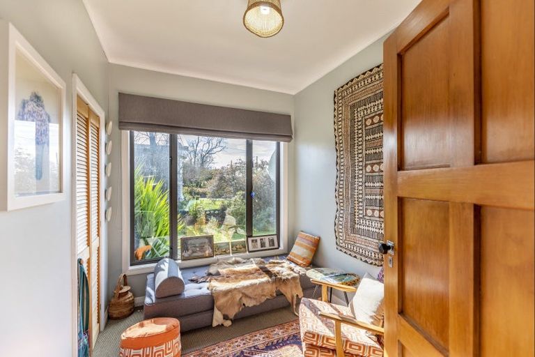 Photo of property in 16 Tavistock Road, Waipukurau, 4200