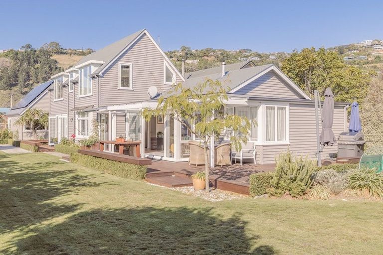 Photo of property in 10 Wakatu Avenue, Moncks Bay, Christchurch, 8081