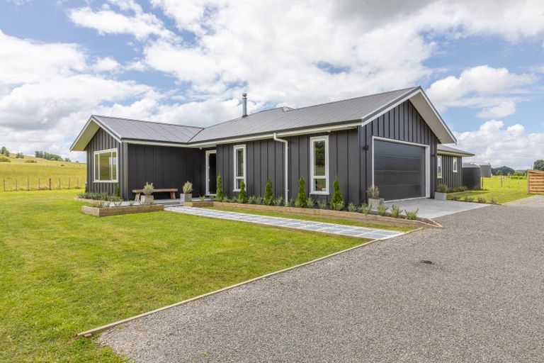 Photo of property in 96 Lindsay Road, Waipukurau, 4283