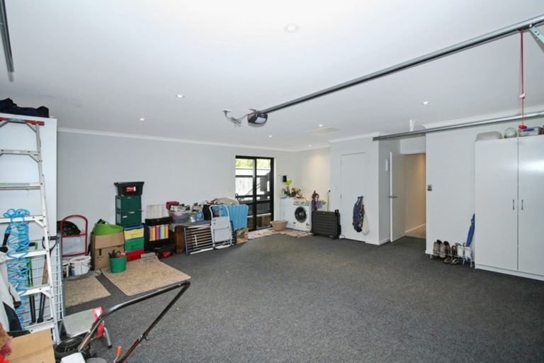 Photo of property in 260 Coronation Avenue, Welbourn, New Plymouth, 4310