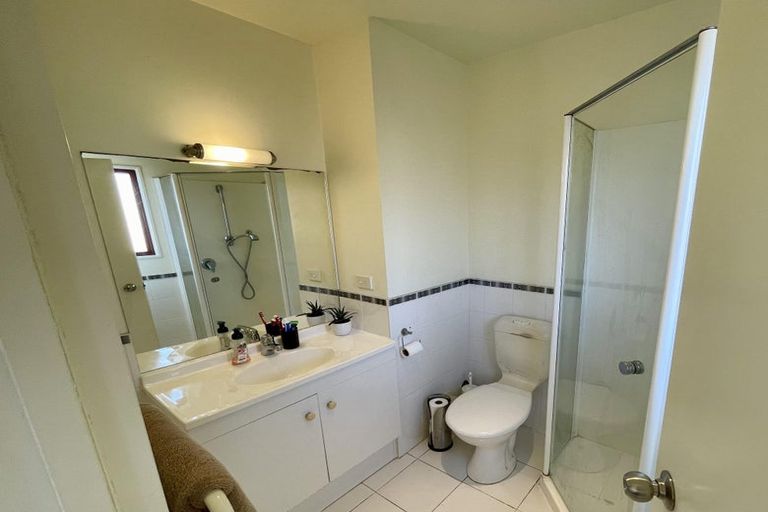 Photo of property in 33f Florence Avenue, Orewa, 0931