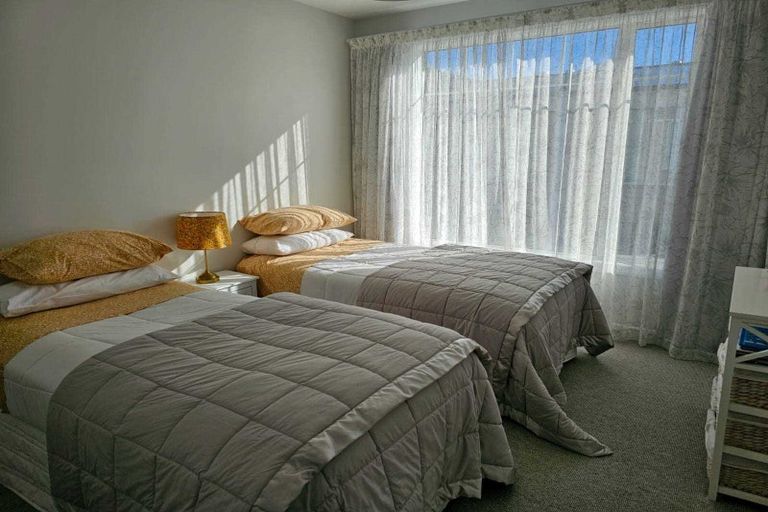 Photo of property in 17b West Avenue, Saint Clair, Dunedin, 9012