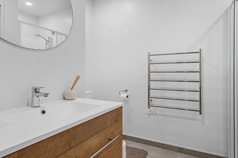 Photo of property in 2/44 Antigua Street, Addington, Christchurch, 8024