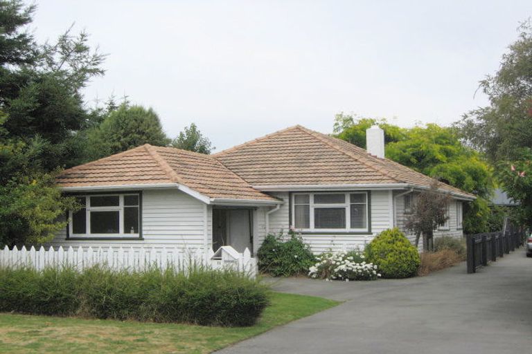 Photo of property in 1/11 Kenwyn Avenue, St Albans, Christchurch, 8052