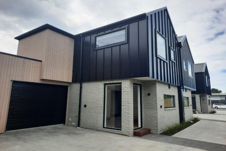 Photo of property in 4/167 Innes Road, St Albans, Christchurch, 8052