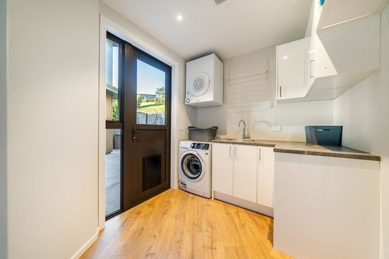 Photo of property in 13 Manapouri Lane, Aotea, Porirua, 5024