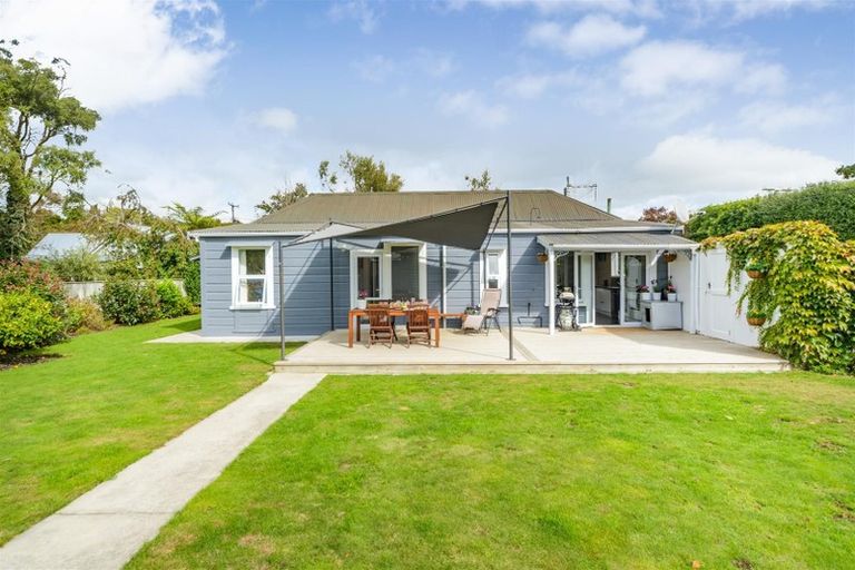 Photo of property in 30 Signal Street, Marton, 4710