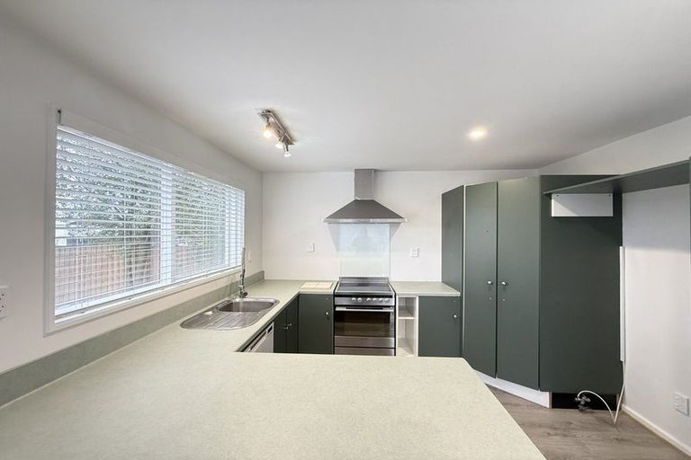 Photo of property in 12 Taranui Place, Bromley, Christchurch, 8062