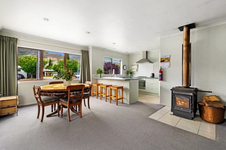 Photo of property in 19 Erris Street, Cromwell, 9310