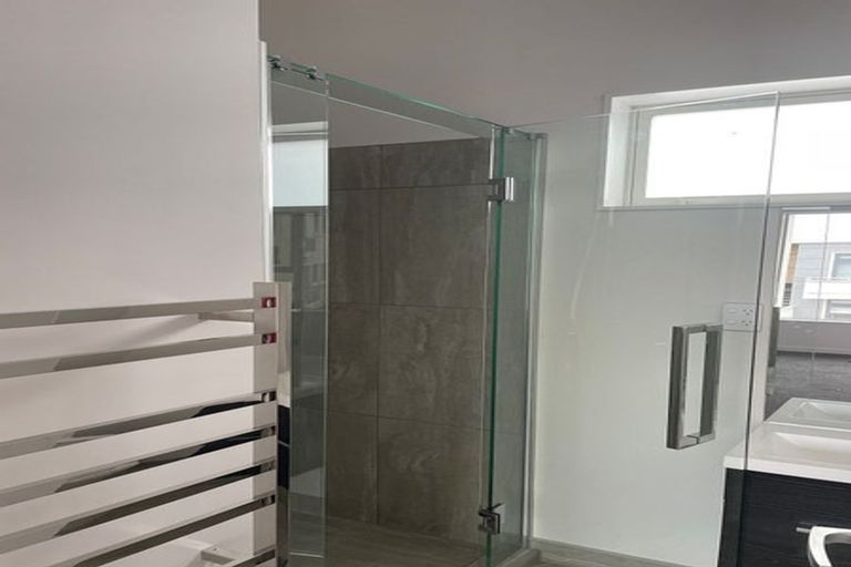 Photo of property in 5/30 Pirie Street, Mount Victoria, Wellington, 6011