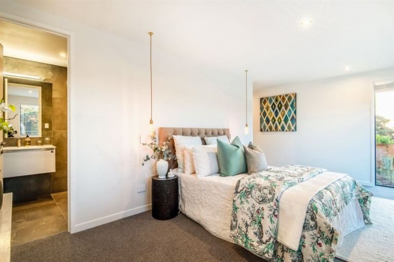 Photo of property in 21 Sunderland Avenue, Hobsonville, Auckland, 0616