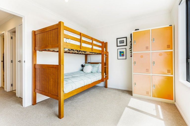 Photo of property in 8 Hobsonville Point Road, Hobsonville, Auckland, 0616