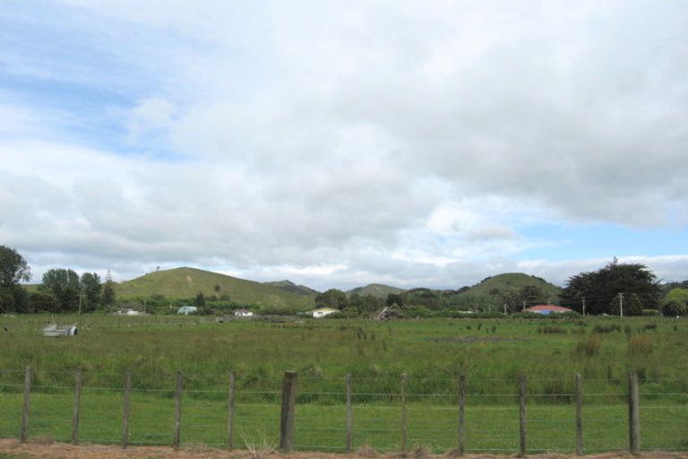 Photo of property in 27 Parkinson Street, Tolaga Bay, 4077