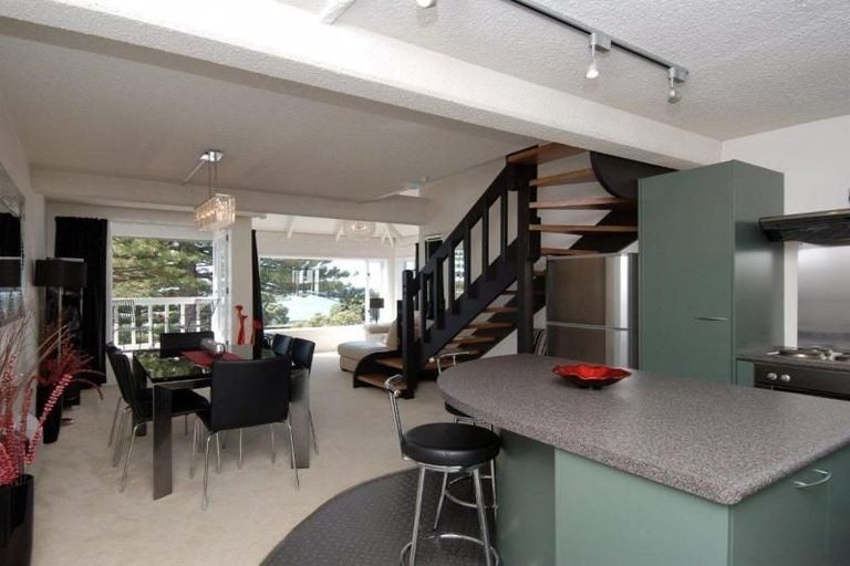 Photo of property in 251 Marine Parade, Napier South, Napier, 4110