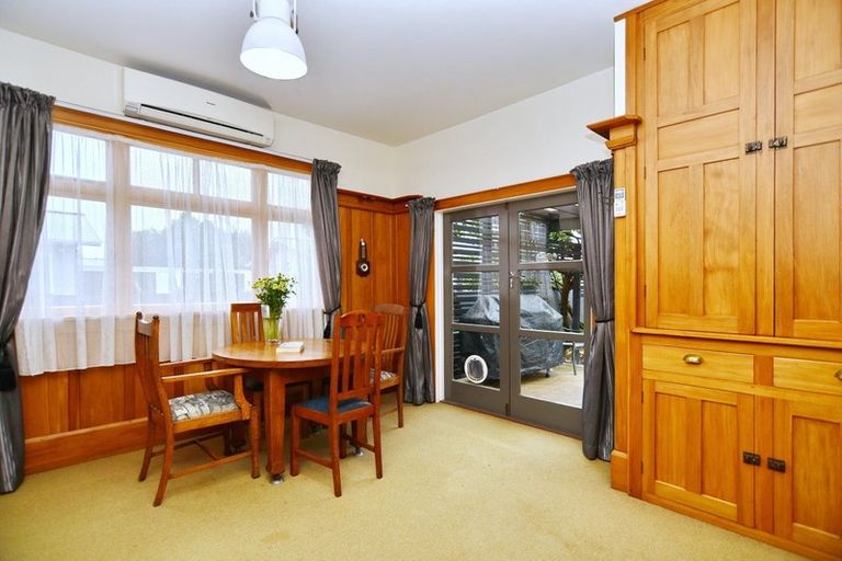 Photo of property in 100 Edward Avenue, Edgeware, Christchurch, 8013