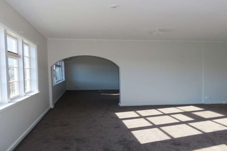 Photo of property in 76 Aorangi Road, Bryndwr, Christchurch, 8053