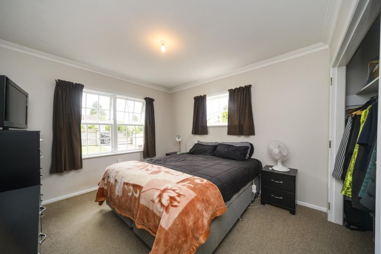 Photo of property in 39 Macarthur Street, Levin, 5510
