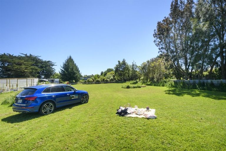 Photo of property in 21 Waitere Street, Marton, 4710