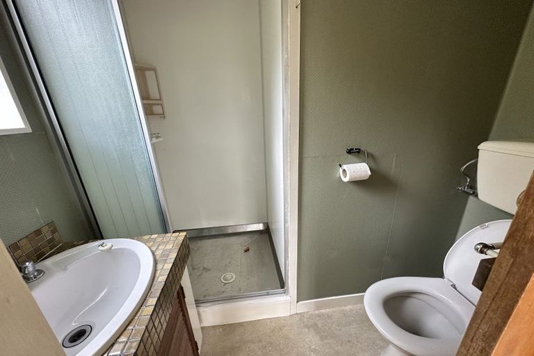 Photo of property in 10 Houston Grove, Miramar, Wellington, 6022