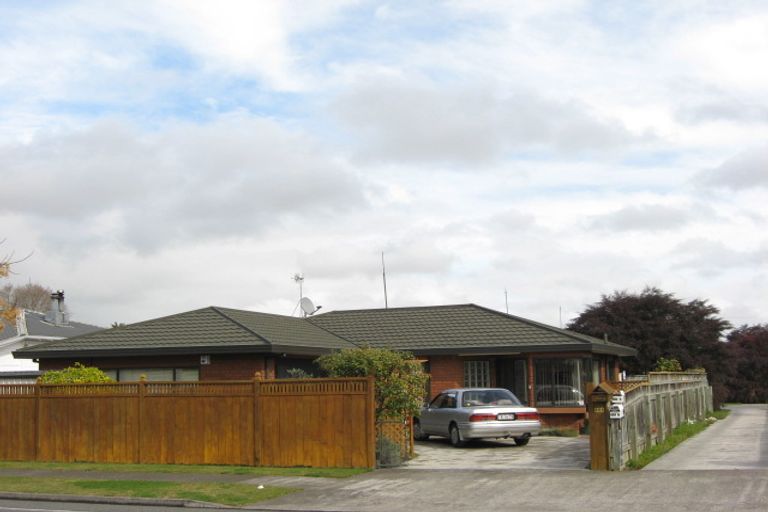 Photo of property in 2/804 Gordon Road, Raureka, Hastings, 4120