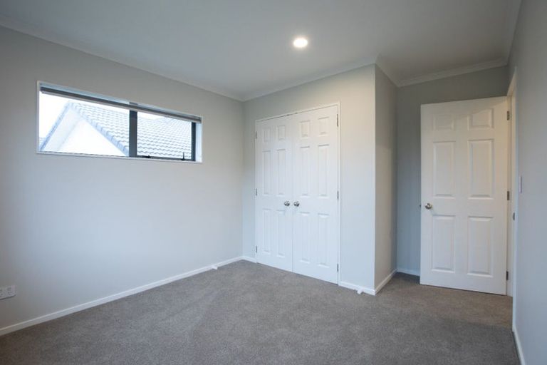 Photo of property in 12 Glastry Close, East Tamaki Heights, Auckland, 2016
