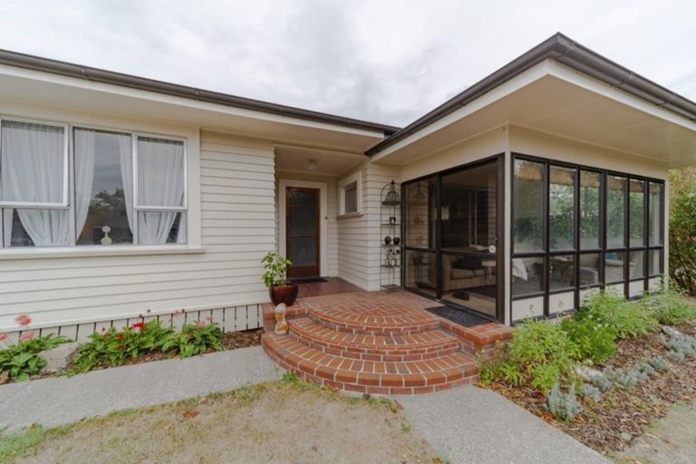 Photo of property in 5 Ruataniwha Street, Waipukurau, 4200