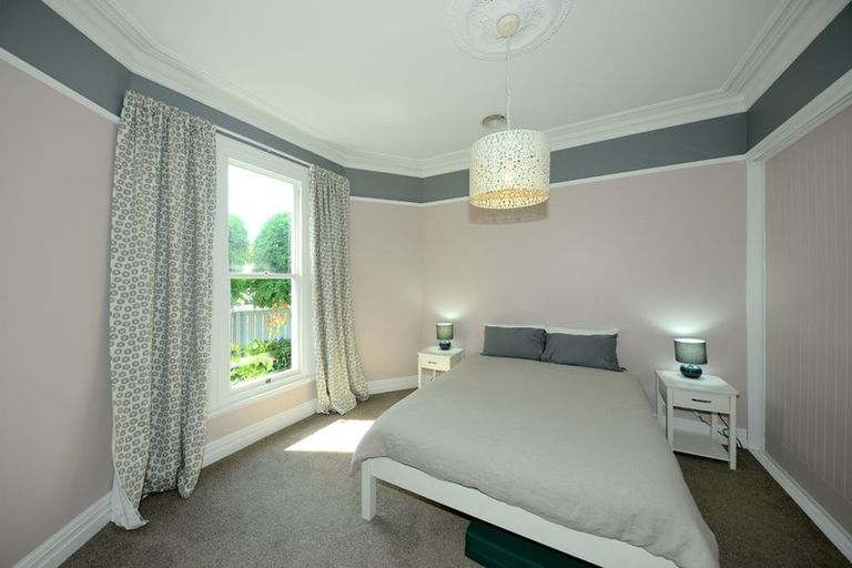 Photo of property in 1 Norwood Street, Beckenham, Christchurch, 8023