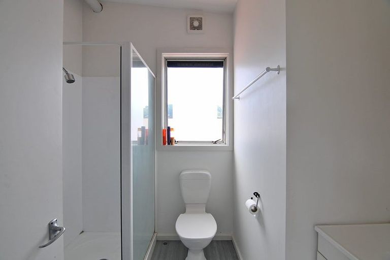 Photo of property in 14 Douglas Street, Mount Cook, Wellington, 6021