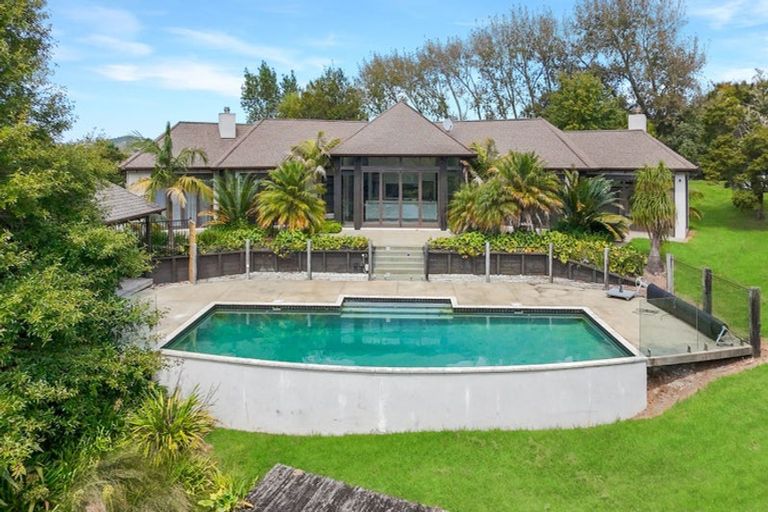 Photo of property in 71 Grace Hill Drive, Dairy Flat, Albany, 0792