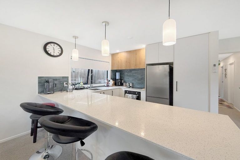 Photo of property in 45b Montgomery Street, Stokes Valley, Lower Hutt, 5019