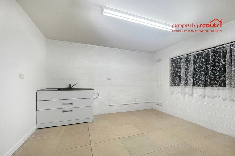 Photo of property in 9a Penzance Road, Mairangi Bay, Auckland, 0630