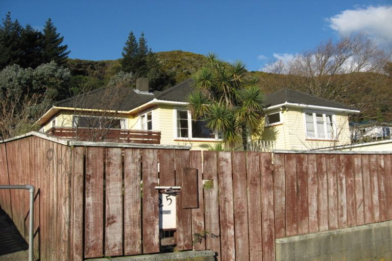 Photo of property in 25 Mckillop Street, Wainuiomata, Lower Hutt, 5014