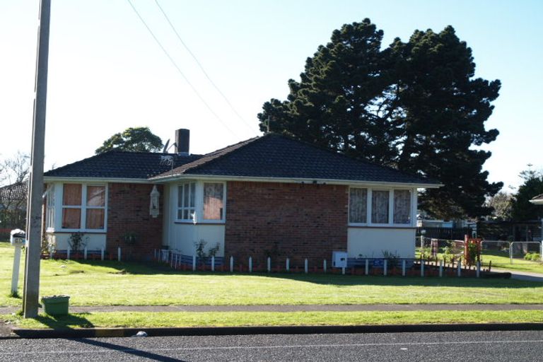 Photo of property in 41 Henwood Road, Mangere East, Auckland, 2024