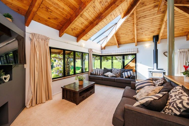 Photo of property in 232 Hendersons Line, Kelvin Grove, Palmerston North, 4470