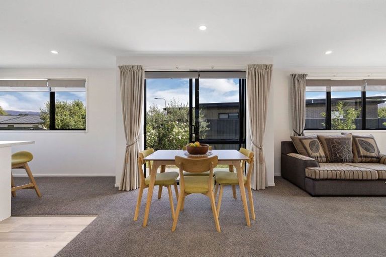 Photo of property in 17 Guano Crescent, Cromwell, 9310