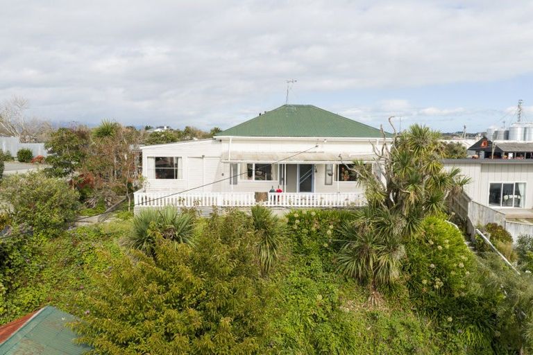 Photo of property in 14 Union Street, Foxton, 4814