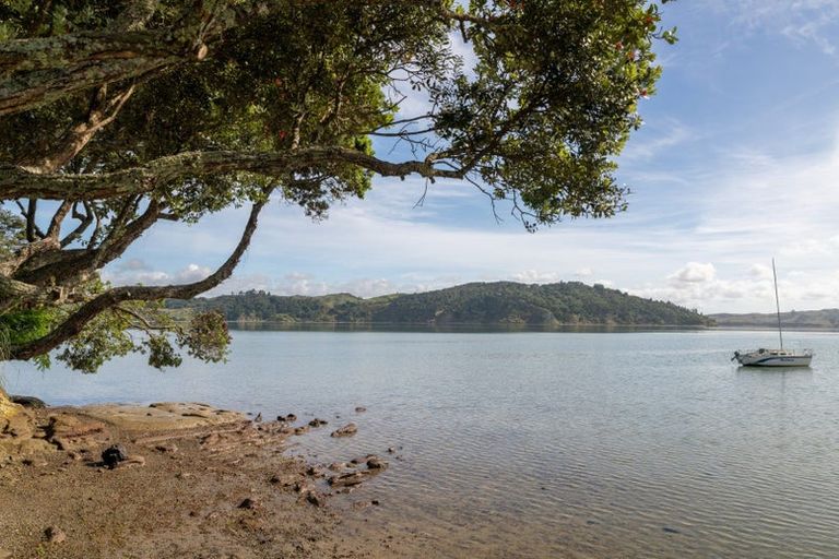 Photo of property in 4c Cambrae Road, Raglan, 3225