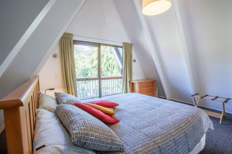 Photo of property in 9 Moore Street, Ohakune, 4625