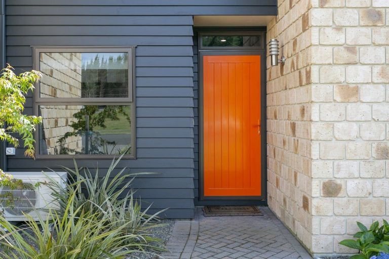 Photo of property in 122 Parekaawa Drive, Motuoapa, Turangi, 3382