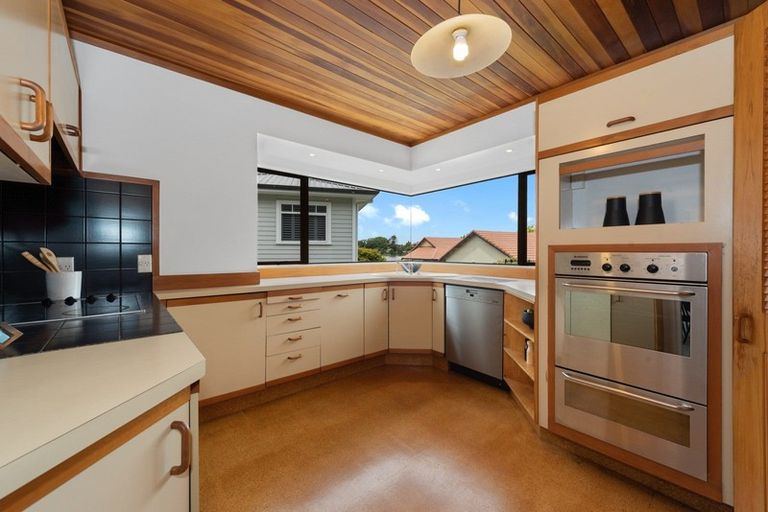 Photo of property in 118b Lake Crescent, Hamilton Lake, Hamilton, 3204