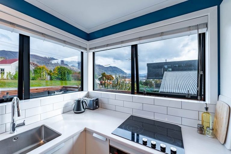 Photo of property in 84 Helwick Street, Wanaka, 9305
