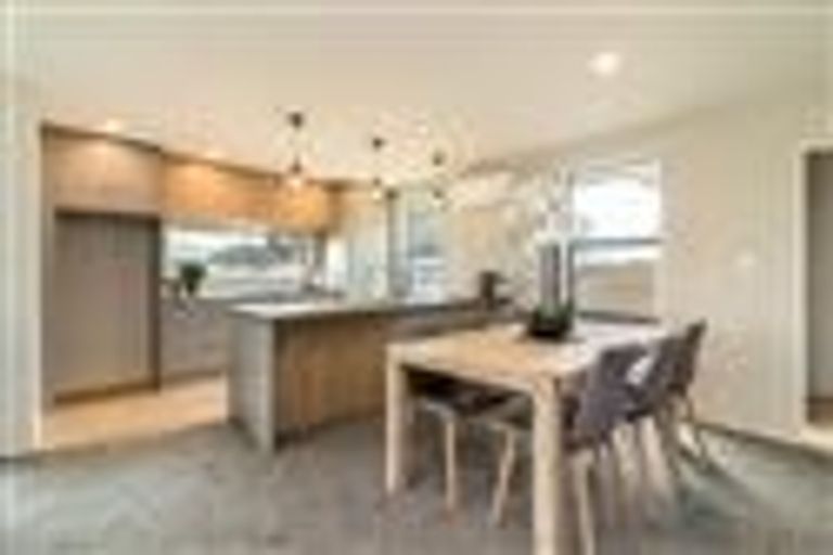 Photo of property in 4 Fry Place, Rolleston, 7614