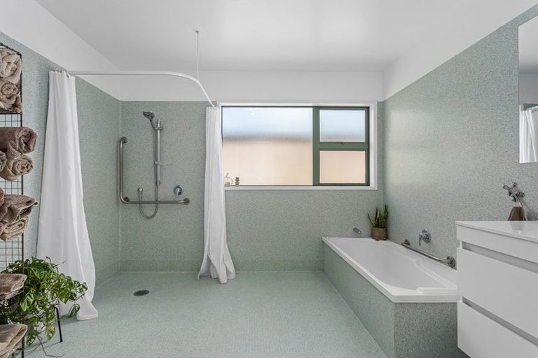 Photo of property in 56 Arakotipu Boulevard, Waiotahe, Opotiki, 3198