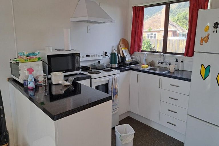 Photo of property in 21b Russell Street, Waterloo, Lower Hutt, 5011