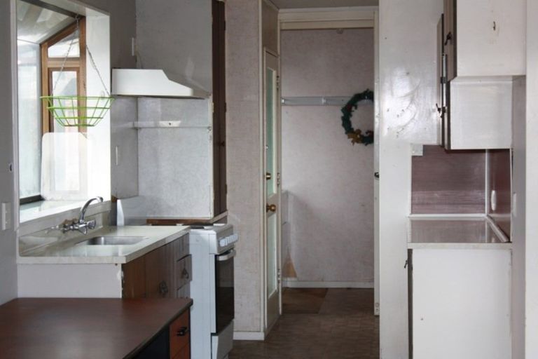 Photo of property in 44 Lupin Road, Otaki, 5512