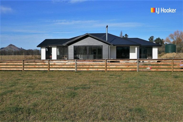 Photo of property in 1/445 Palmerston-dunback Road, Meadowbank, Palmerston, 9483