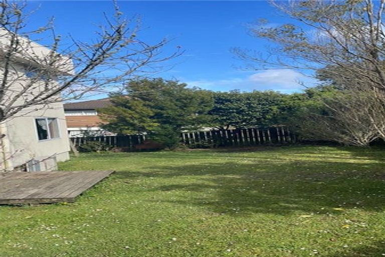 Photo of property in 28/24 Eastglen Road, Glen Eden, Auckland, 0602