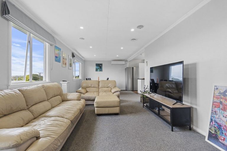 Photo of property in 293 Tukapa Street, Hurdon, New Plymouth, 4310