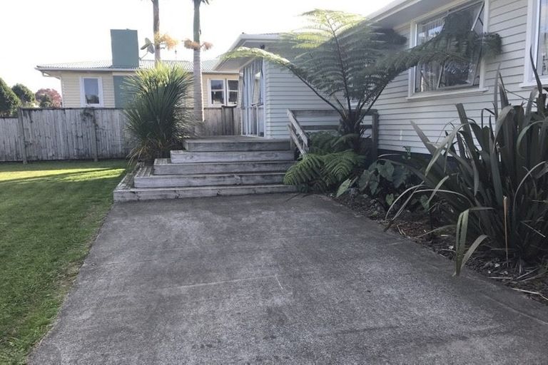 Photo of property in 9 Korau Road, Tikipunga, Whangarei, 0112