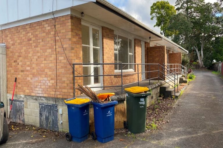 Photo of property in 2/63 Parker Avenue, New Lynn, Auckland, 0600